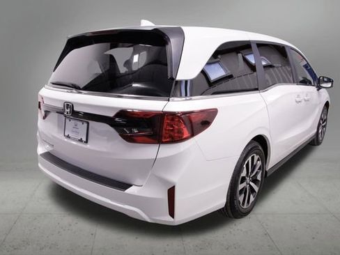 Certified 2025 Honda Odyssey EX-L image 6