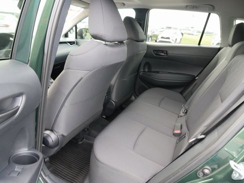 Used 2024 Toyota Corolla Cross LE image 14