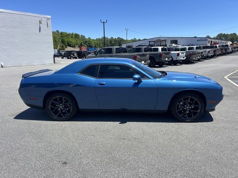Used 2021 Dodge Challenger SXT w/ Blacktop Package RWD image 9