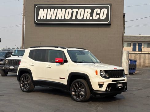 Used 2023 Jeep Renegade Latitude AWD/4WD image 1