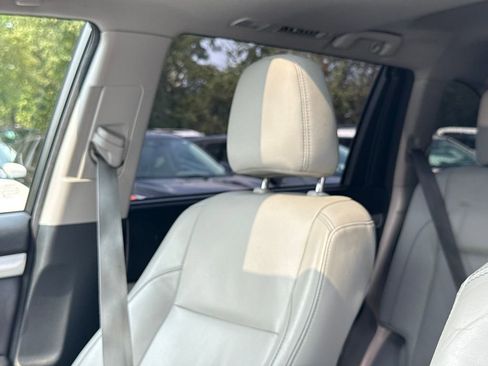 Used 2015 Toyota Highlander XLE image 27