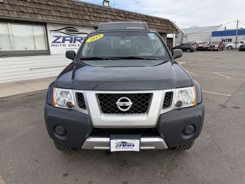 Used 2013 Nissan Xterra X image 2