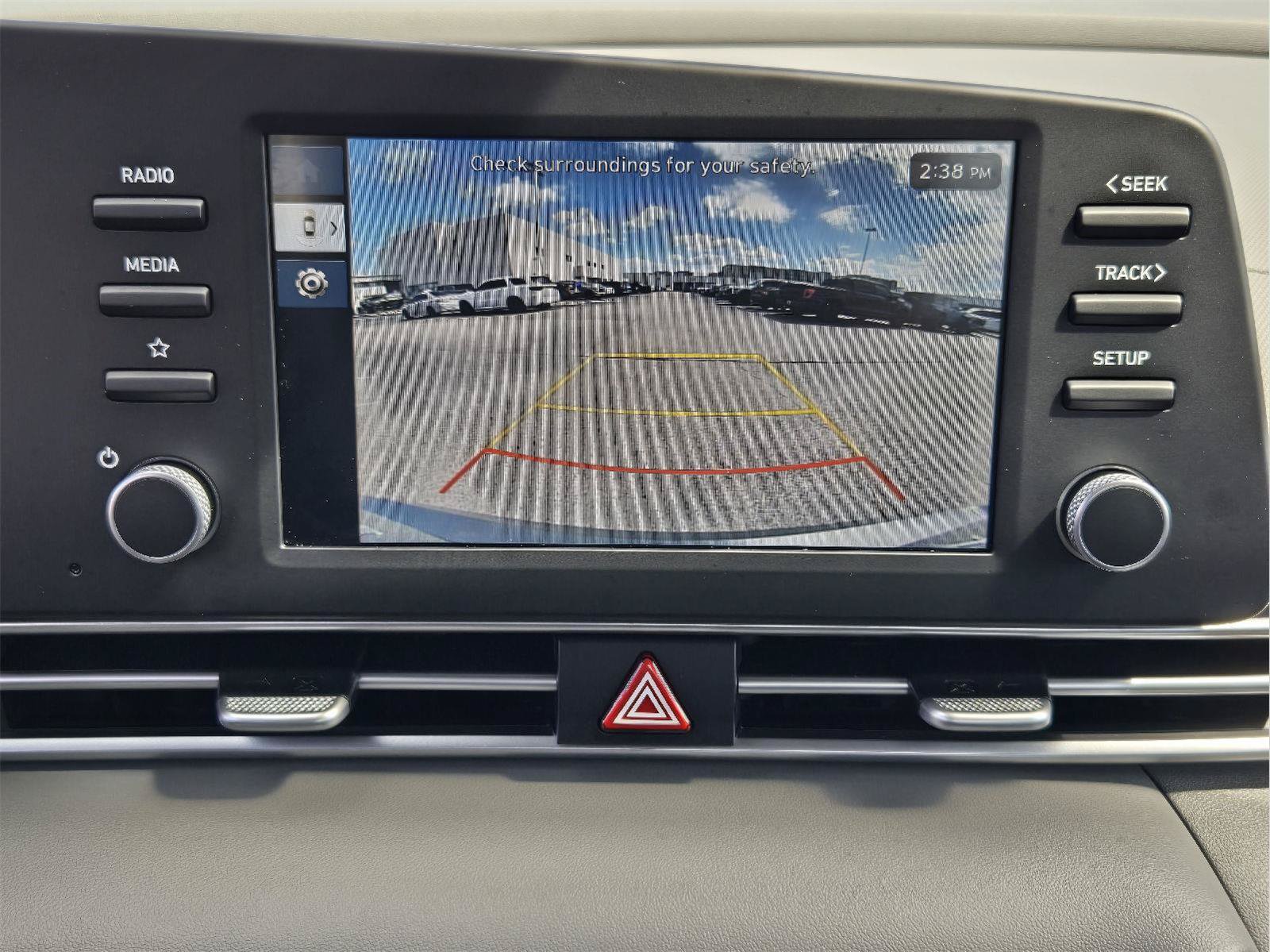 Used 2026 Hyundai Elantra SE w/ Cargo Package FWD image 16