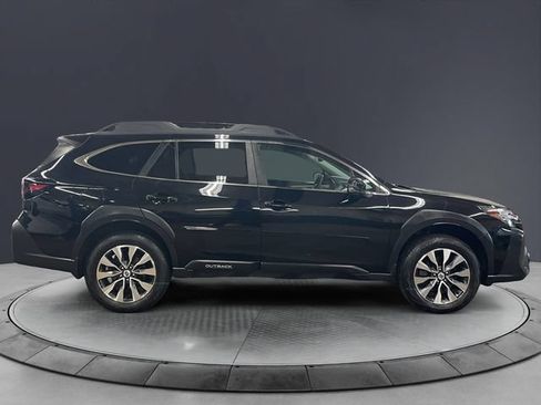 Used 2024 Subaru Outback Limited AWD/4WD image 6