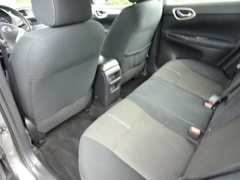 Used 2015 Nissan Sentra S image 25