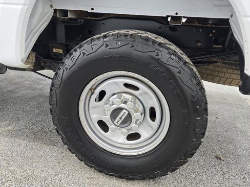 Used 2018 Ford F250 XL w/ Power Equipment Group image 33