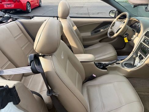 Used 2004 Ford Mustang Deluxe Convertible image 53