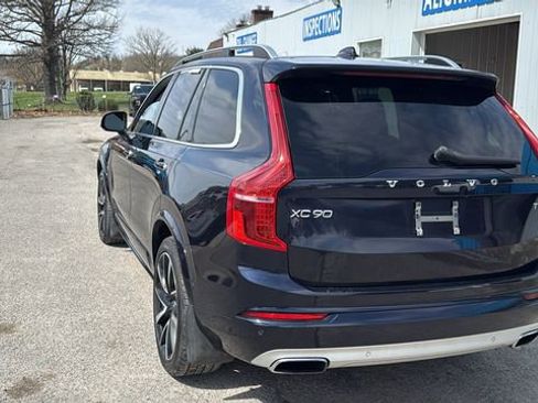 Used 2019 Volvo XC90 T6 Momentum w/ Advanced Package AWD/4WD image 6