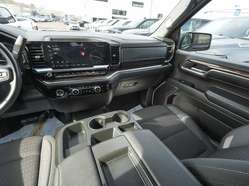 Used 2024 GMC Sierra 1500 Elevation image 44