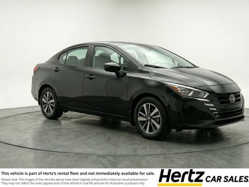 Used 2025 Nissan Versa SV FWD image 1