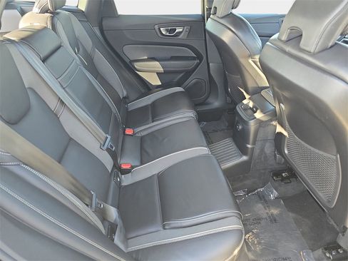 Used 2021 Volvo XC60 T8 R-Design w/ Protection Package Premier image 13