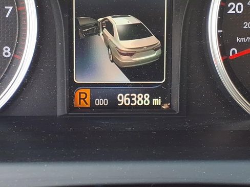 Used 2015 Toyota Camry SE image 22