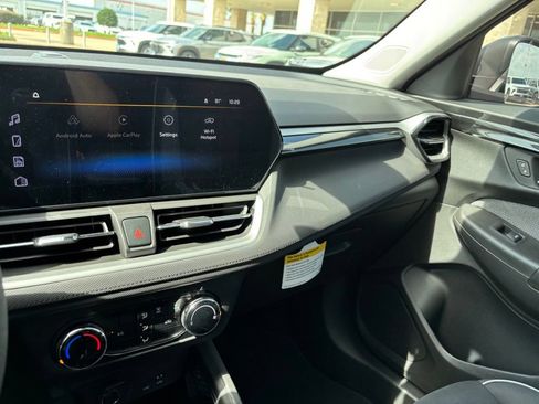 New 2026 Chevrolet TrailBlazer LS FWD image 26