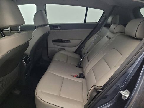Used 2019 Kia Sportage EX FWD image 18