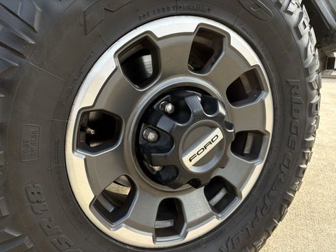 Used 2023 Ford F250 Lariat w/ Tremor Off-Road Package image 11