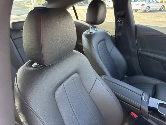 Used 2025 Mercedes-Benz CLA 250 4MATIC image 28