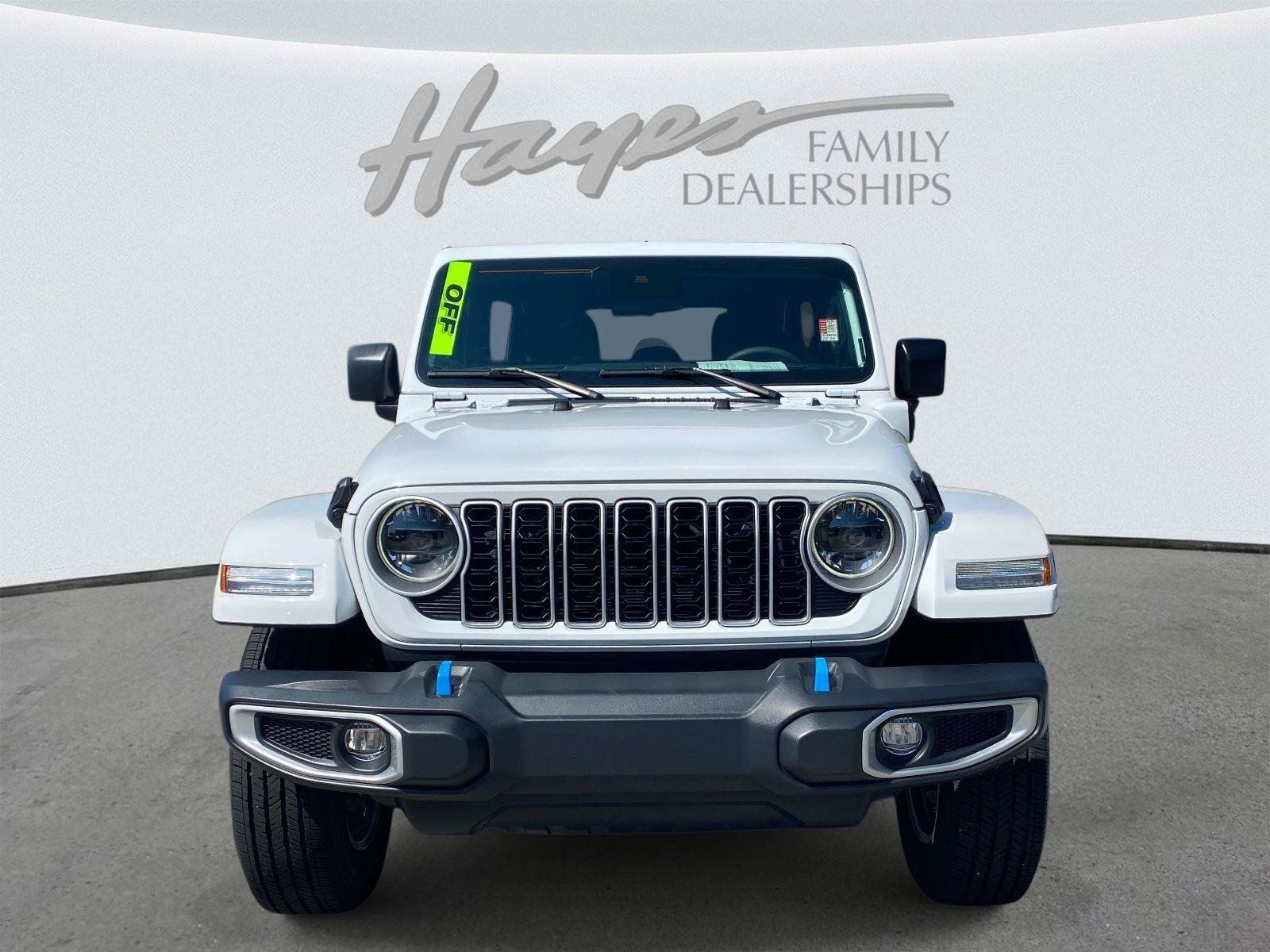 Used 2024 Jeep Wrangler Unlimited Sahara w/ Safety Group AWD/4WD image 10
