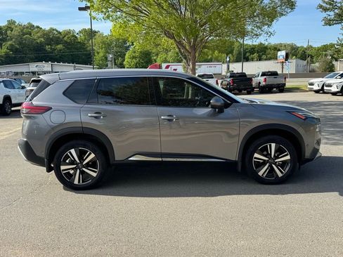 Used 2023 Nissan Rogue Platinum AWD/4WD image 9