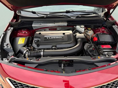 Used 2019 Cadillac XT4 Sport w/ Driver Awareness Package FWD image 20