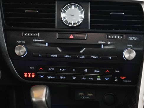 Used 2020 Lexus RX 450h AWD w/ Luxury Package image 16