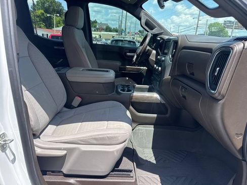 Used 2020 Chevrolet Silverado 1500 RST AWD/4WD image 18