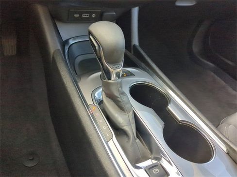 Used 2024 Chevrolet Malibu LT image 27