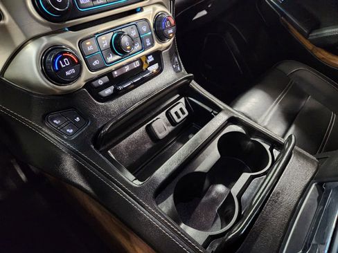 Used 2019 GMC Yukon Denali w/ Denali Ultimate Package image 39