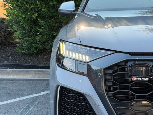 Used 2024 Audi RS Q8 AWD/4WD image 5