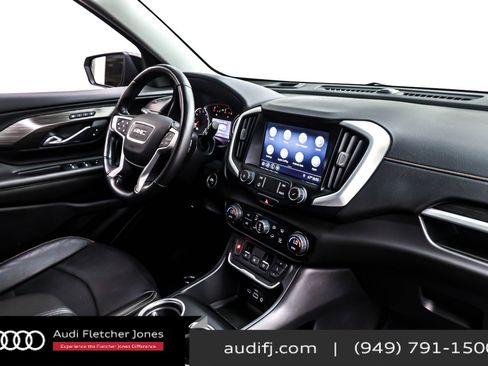 Used 2021 GMC Terrain SLT w/ Elevation Edition image 15