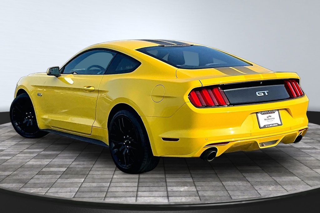 Used 2017 Ford Mustang GT w/ GT Performance Package RWD image 13
