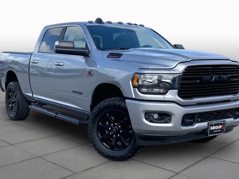 Used 2020 RAM 2500 Lone Star w/ Night Edition image 3