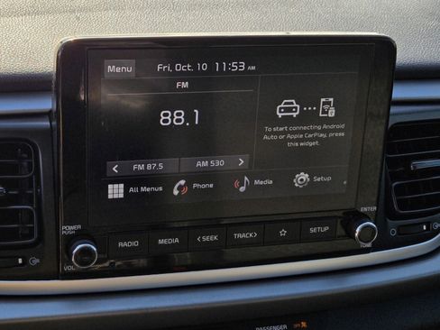 Certified 2022 Kia Rio S image 19