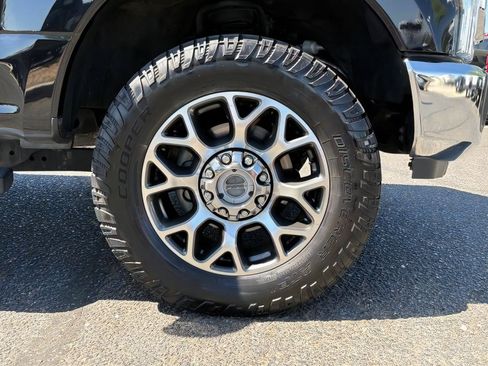 Used 2021 Ford F250 Lariat AWD/4WD image 9