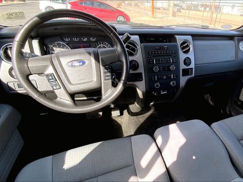 Used 2012 Ford F150 XLT w/ XLT Chrome Pkg image 15