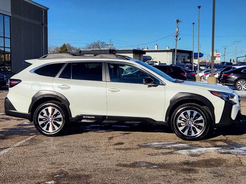 Used 2024 Subaru Outback Limited w/ Popular Package #2 image 11