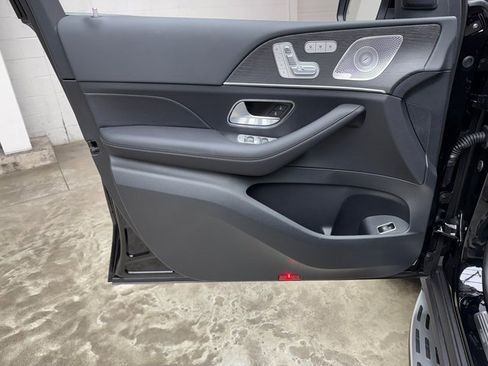 New 2026 Mercedes-Benz GLS 450 GLS 450 image 10