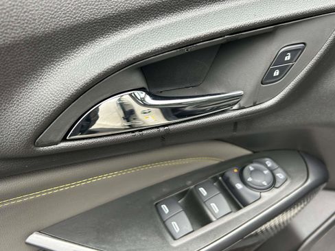 New 2026 Chevrolet Trax ACTIV w/ Sunroof Package image 18