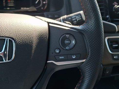 Used 2024 Honda Passport TrailSport image 22
