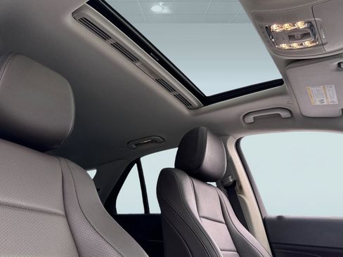 Used 2020 Mercedes-Benz GLE 350 4MATIC image 14