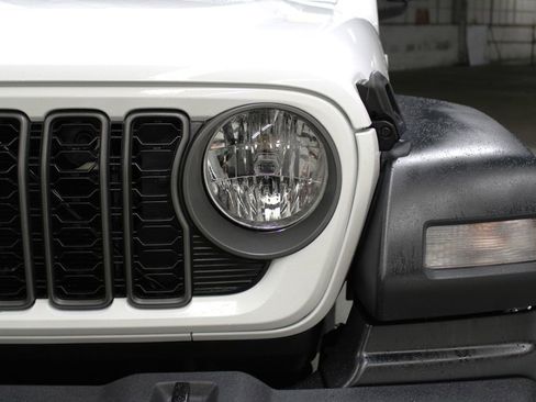 New 2026 Jeep Wrangler Sport image 30