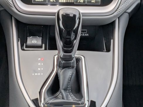 Used 2025 Subaru Outback Limited w/ Popular Package #2 image 16