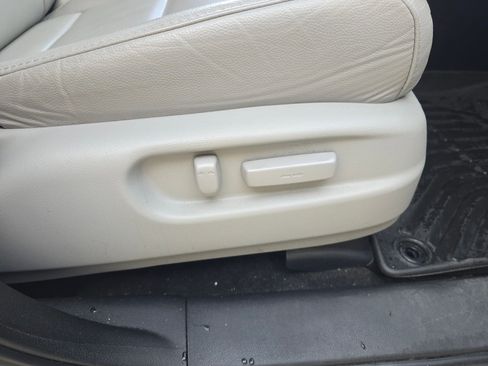 Used 2019 Honda Pilot Touring image 35