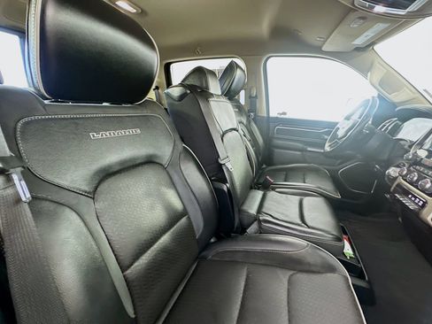 Used 2019 RAM 1500 Laramie AWD/4WD image 25