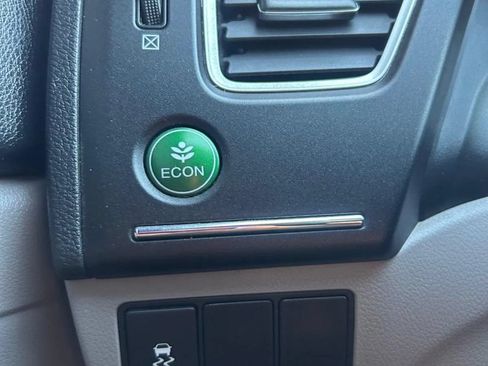 Used 2014 Honda Civic LX image 28
