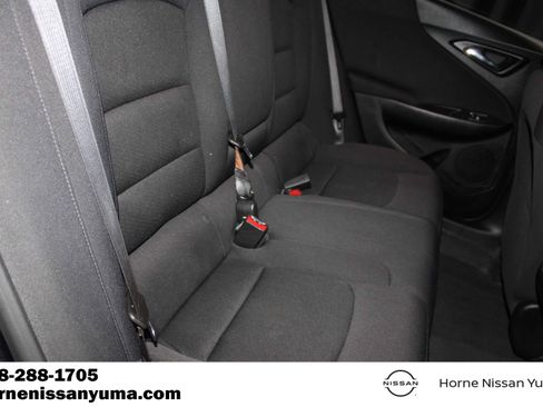 Used 2023 Chevrolet Malibu LT FWD image 7