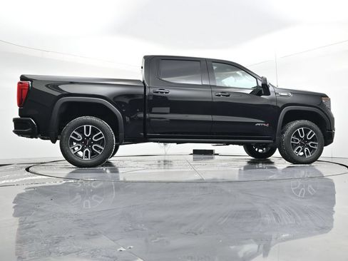 Used 2026 GMC Sierra 1500 AT4 w/ AT4 Premium Package AWD/4WD image 25
