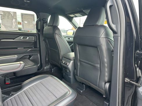 Used 2025 Ford Explorer ST-Line AWD/4WD image 20