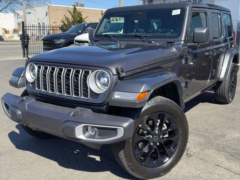 Used 2025 Jeep Wrangler Sahara 4xe w/ Safety Group image 3