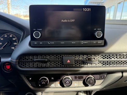 Used 2023 Honda HR-V Sport image 23