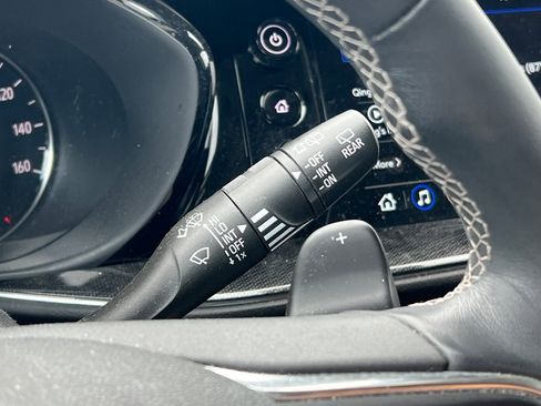 Used 2022 Buick Envision Preferred image 38